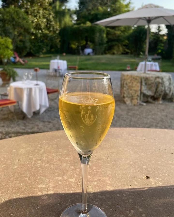Villa Biondelli Wine & Suites Cazzago San Martino ภายนอก รูปภาพ